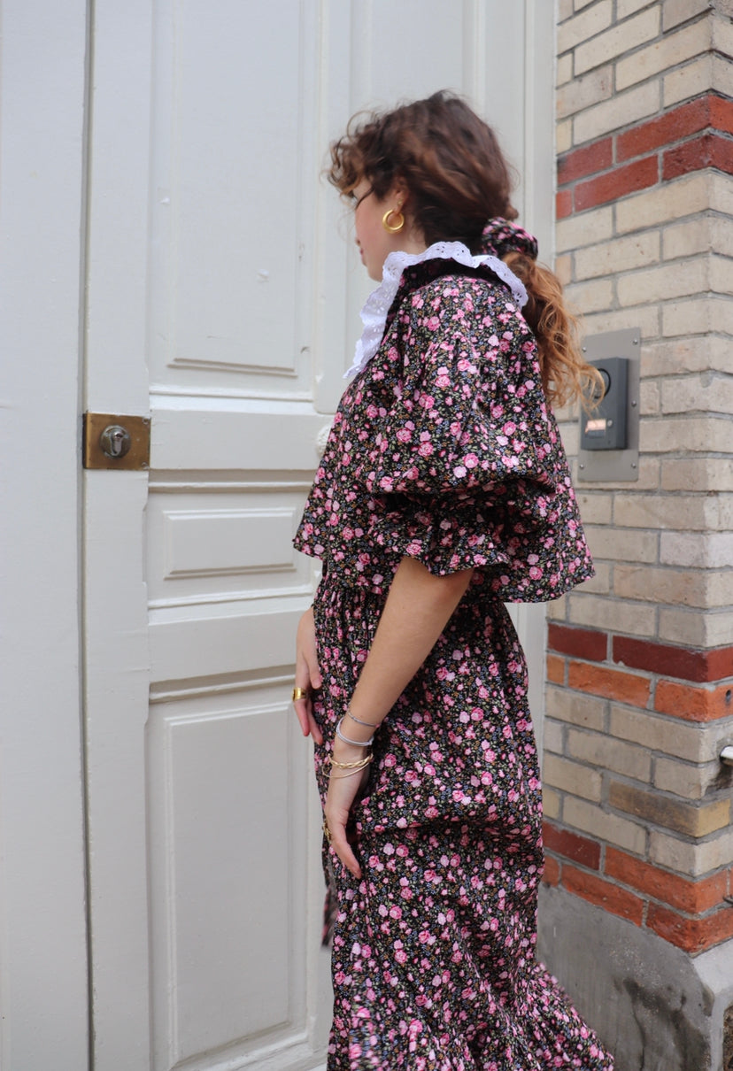 Jupe Judith fleurs (noire)